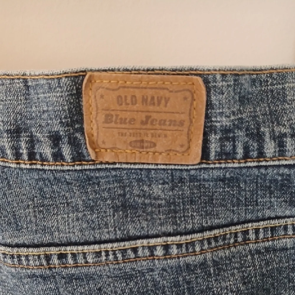 Old Navy Blue Straight Leg Jeans Timeless Style - Picture 5 of 7
